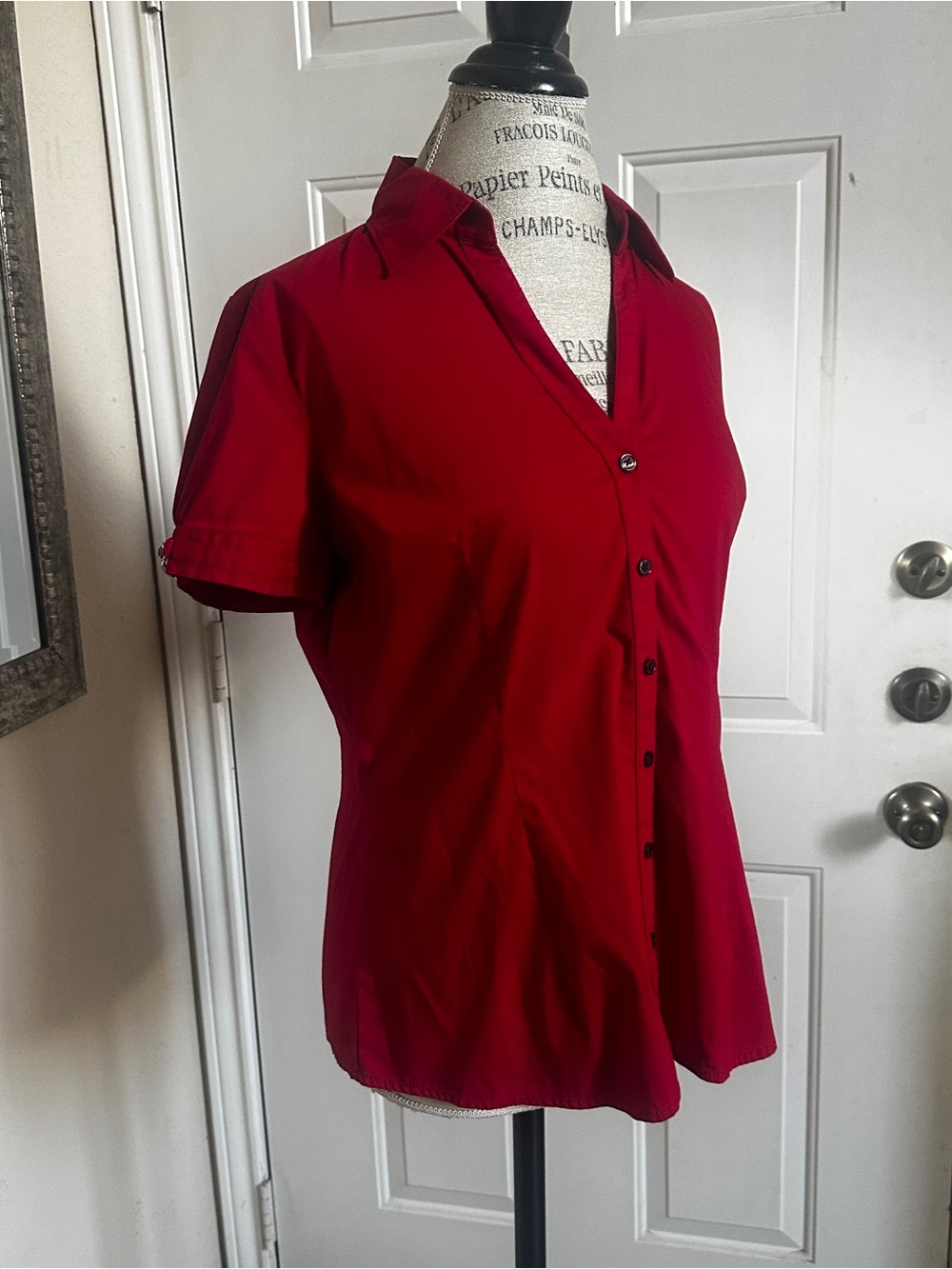 Express Red Top - Picture 2 of 8